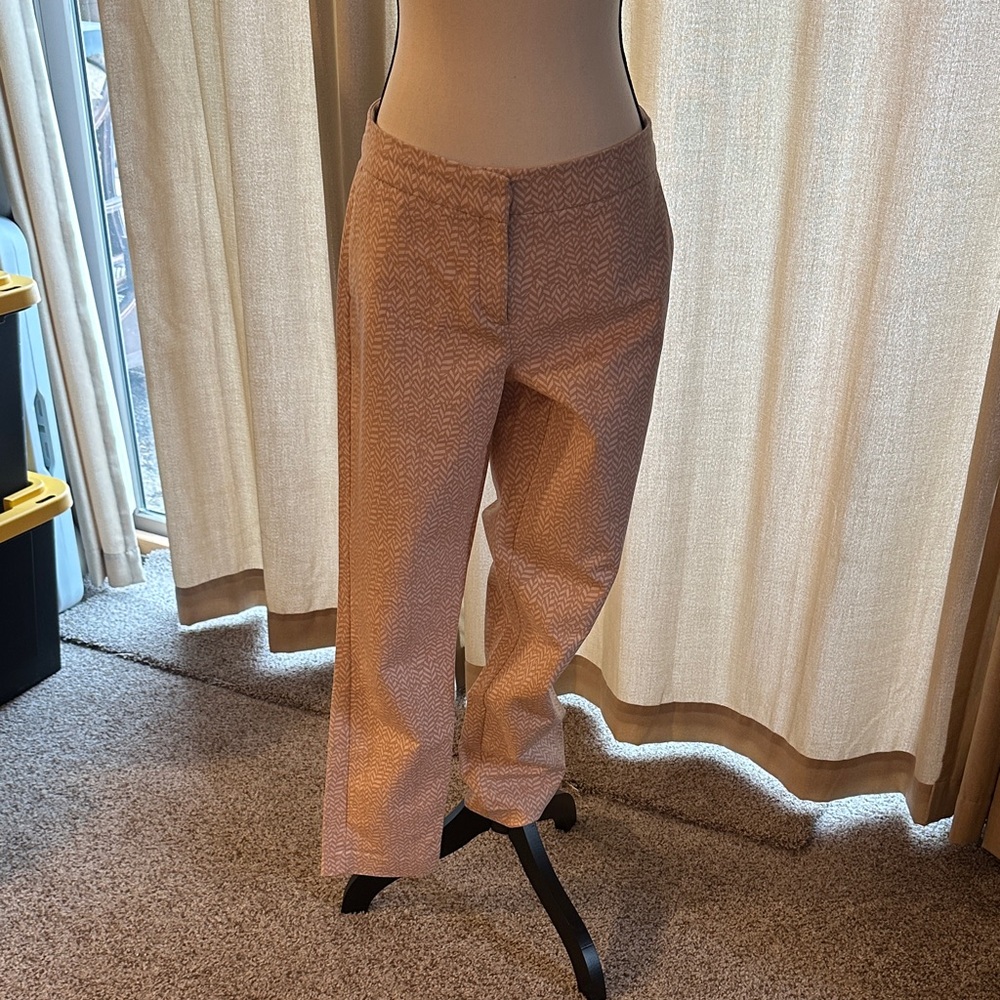 Kenar Women's Patterned Cropped Pants in Cream